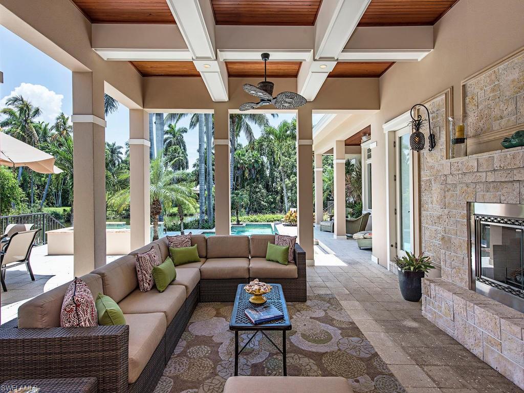 AQUALANE SHORES - Residential