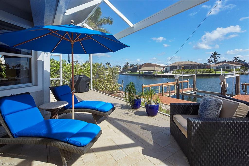 MARCO BEACH - Residential