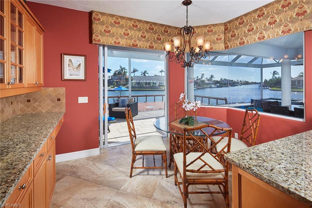 MARCO BEACH - Residential