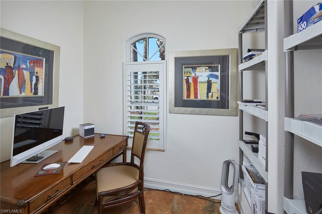 MARCO BEACH - Residential