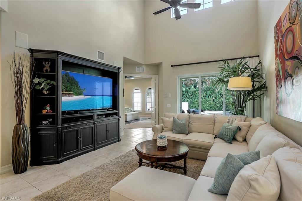 LUSSO VILLAS - Residential