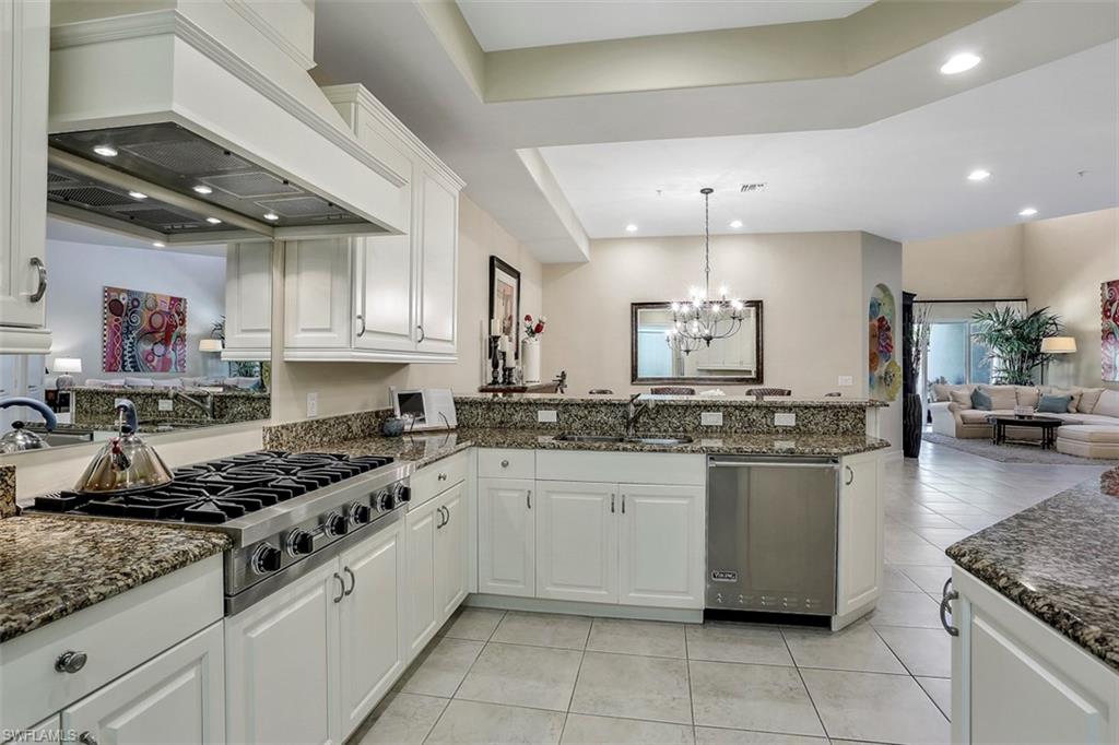 LUSSO VILLAS - Residential