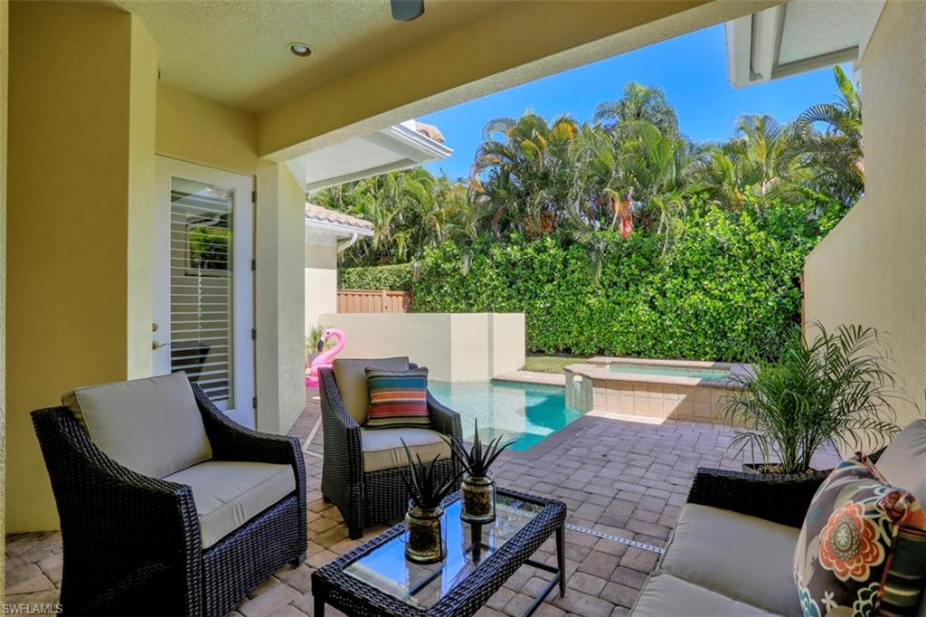 LUSSO VILLAS - Residential