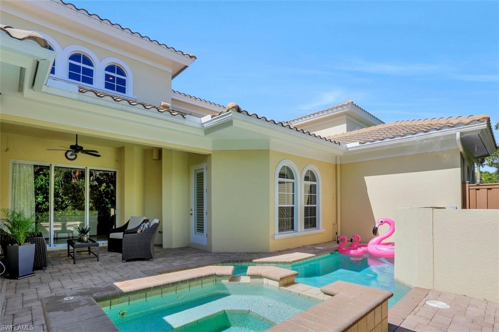 LUSSO VILLAS - Residential