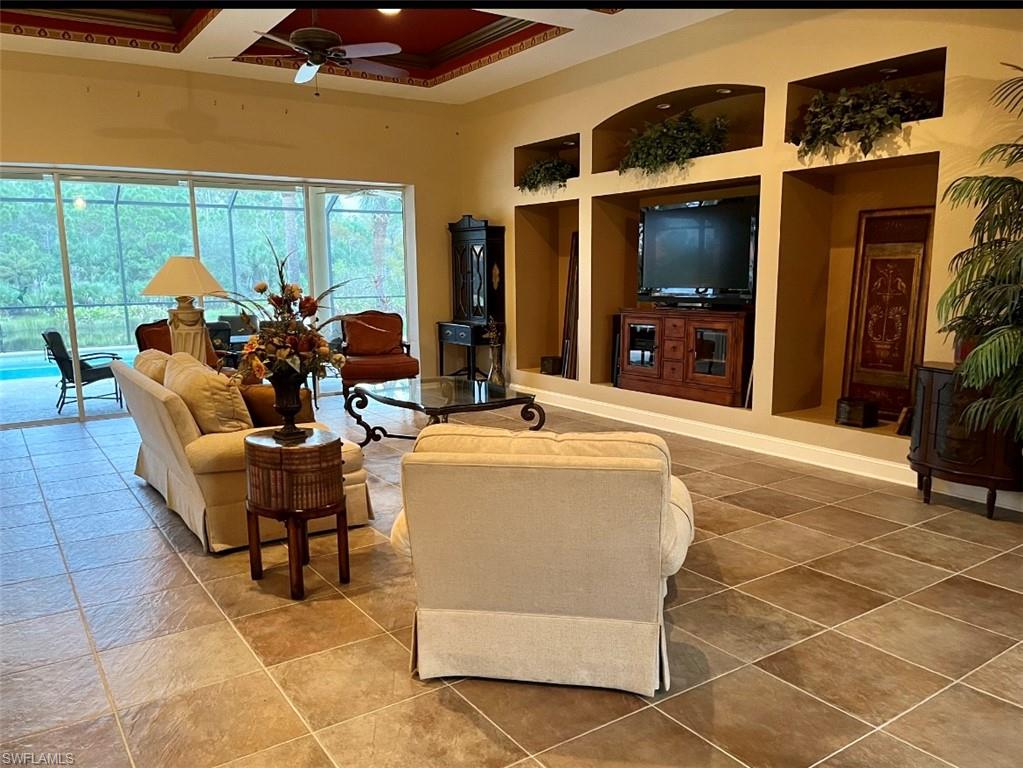 EMERSON SQUARE - Residential