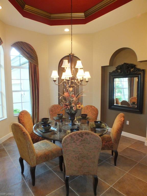 EMERSON SQUARE - Residential