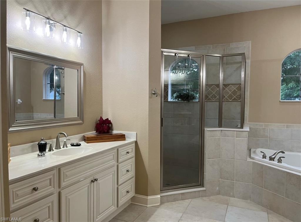 EMERSON SQUARE - Residential