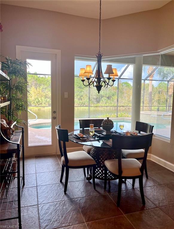 EMERSON SQUARE - Residential