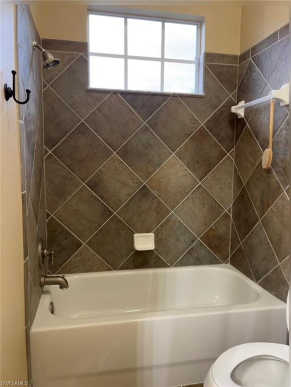 EMERSON SQUARE - Residential