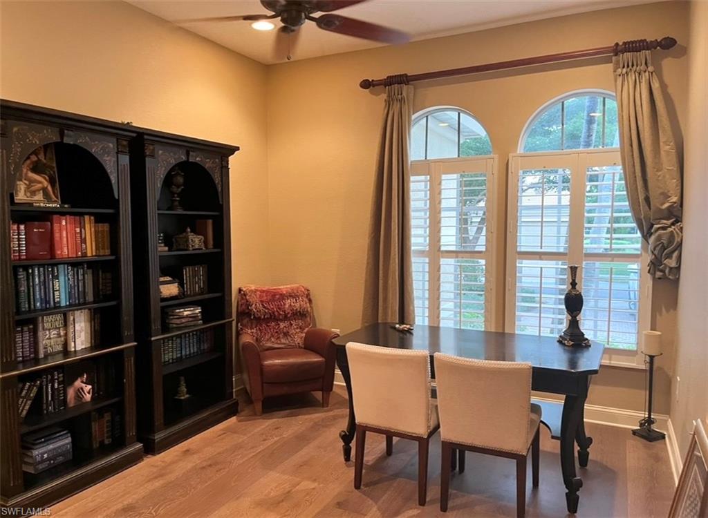 EMERSON SQUARE - Residential