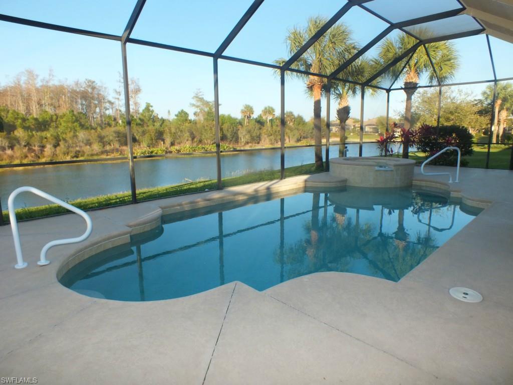 EMERSON SQUARE - Residential