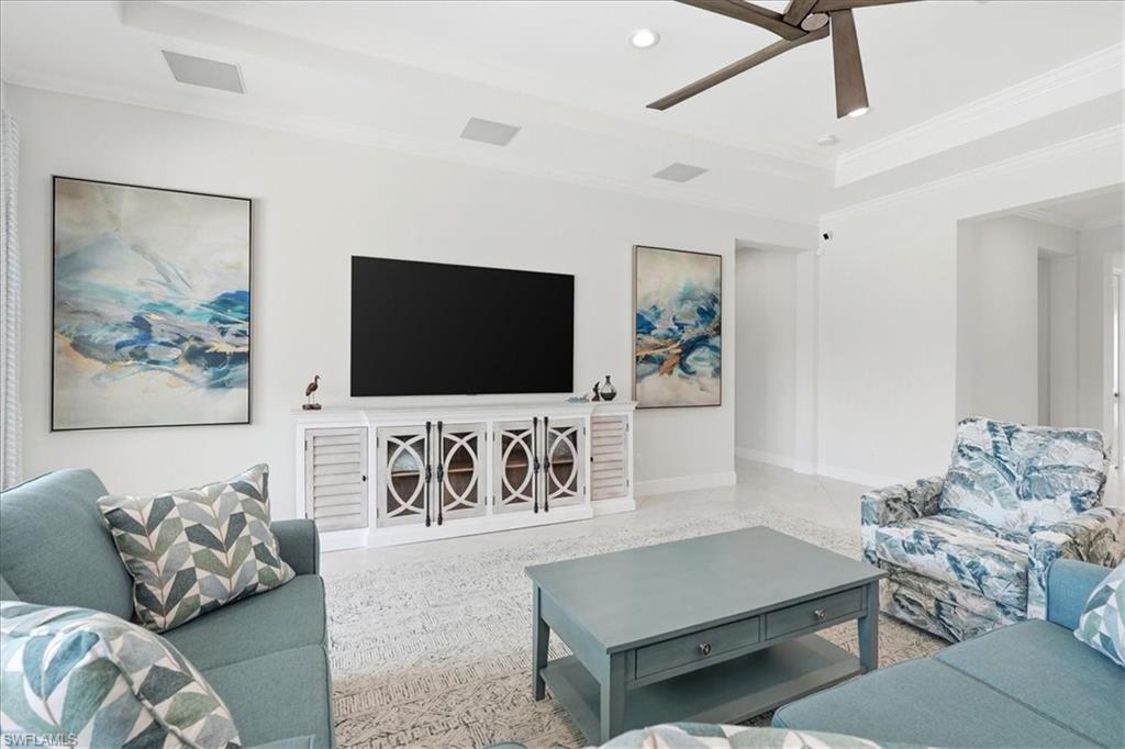 4559 Tamarind WAY