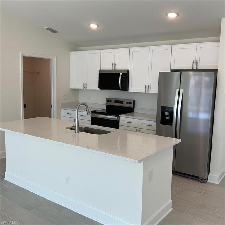 CAPE CORAL - Residential Lease