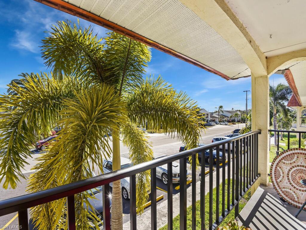 EL MIRADOR CONDOMINIUM - Residential