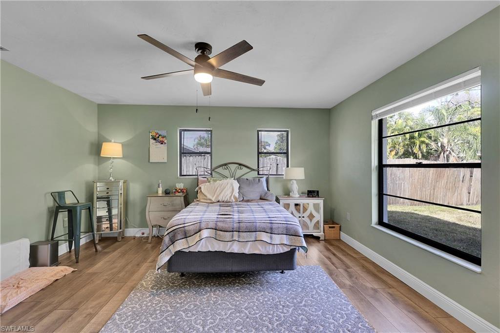 SAN CARLOS PARK - Residential