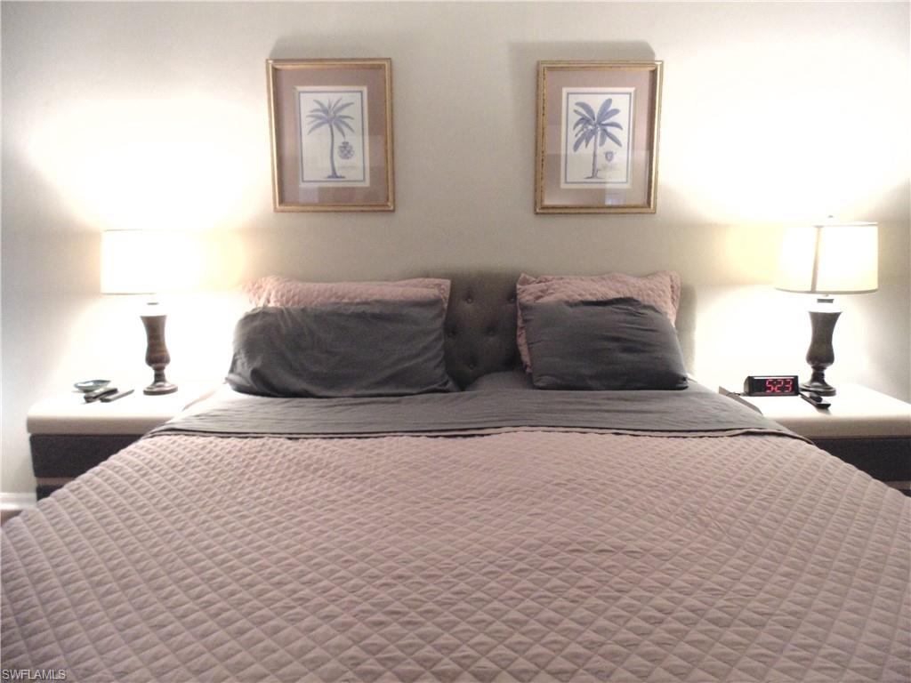 DEL VERA COUNTRY CLUB - Residential Lease