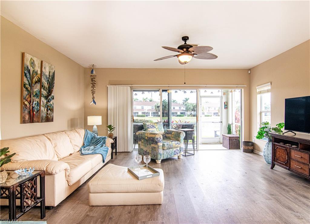 OLYMPIA POINTE - Residential