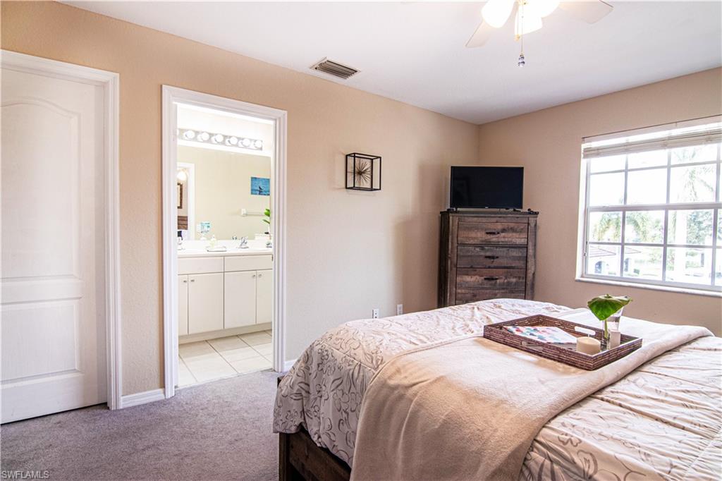 OLYMPIA POINTE - Residential