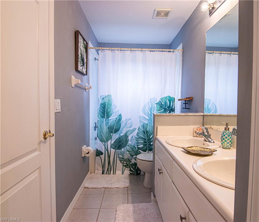 OLYMPIA POINTE - Residential