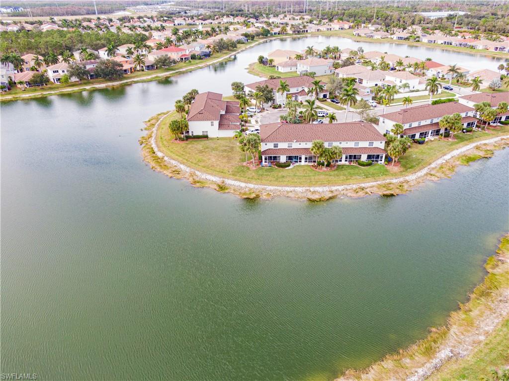 OLYMPIA POINTE - Residential