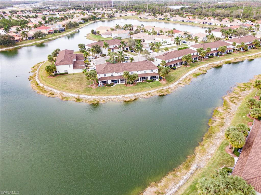 OLYMPIA POINTE - Residential