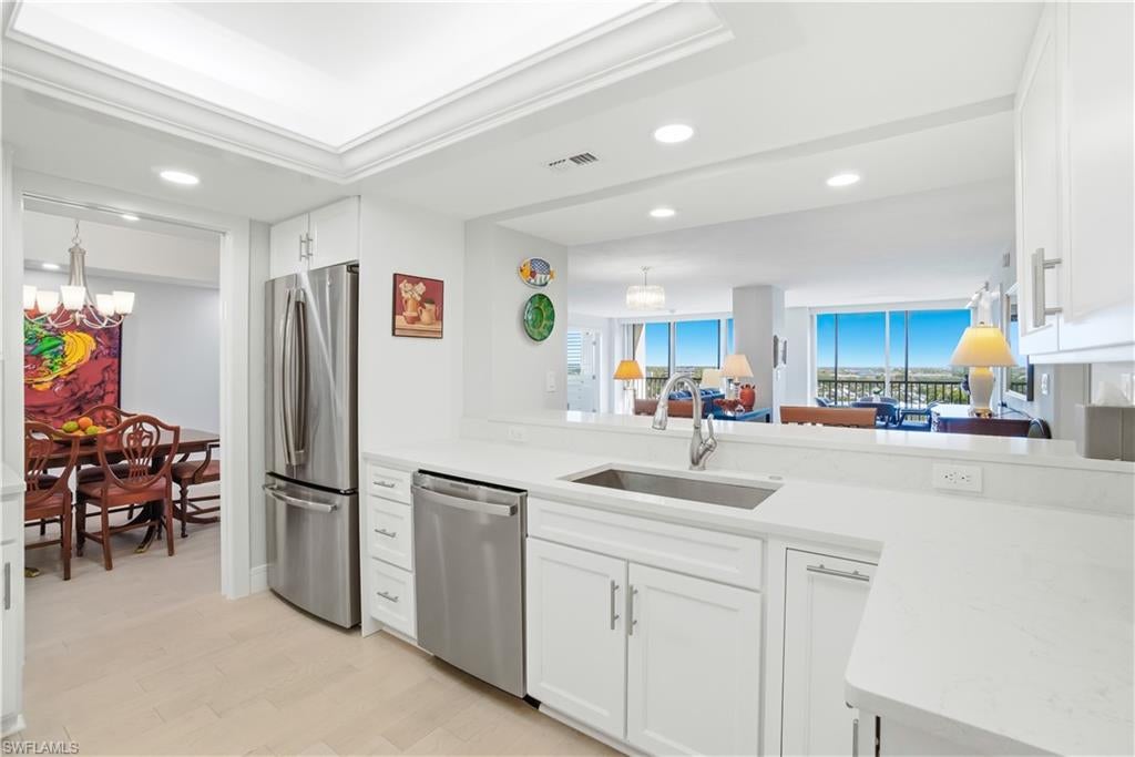 5601 Turtle Bay DR 803