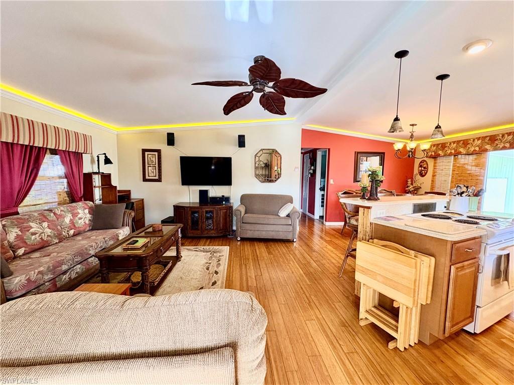 LAKE ARROWHEAD MOB VILLAGE - Residential