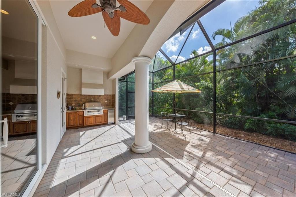 CASTLEWOOD - Residential