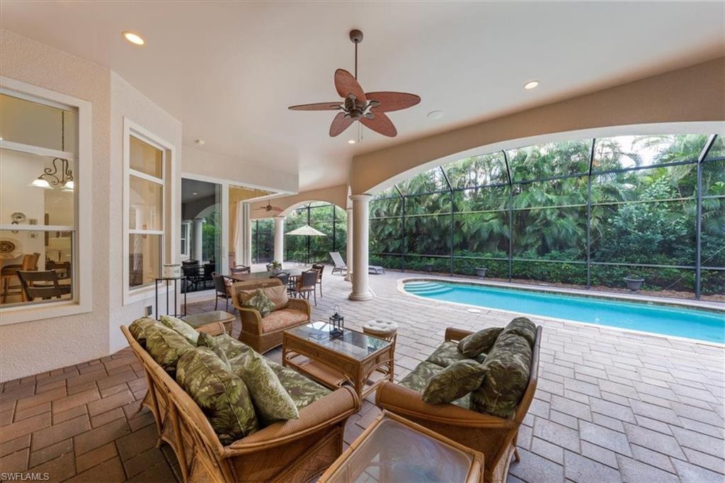 CASTLEWOOD - Residential