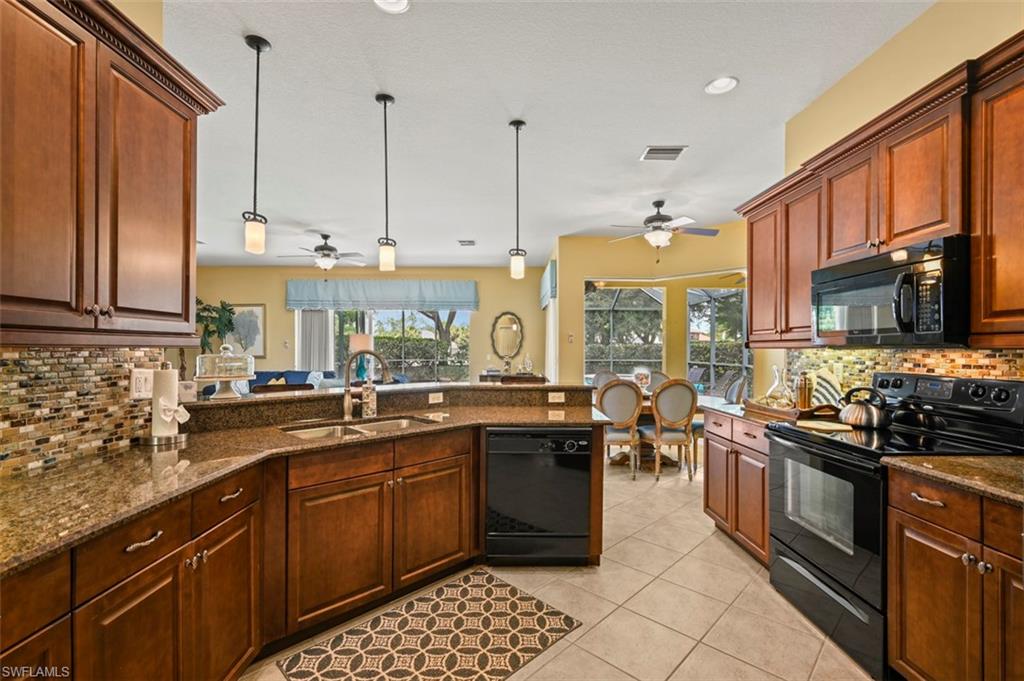 BELLA TERRA - Residential Lease