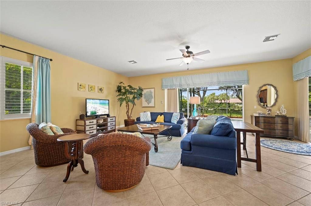 BELLA TERRA - Residential Lease