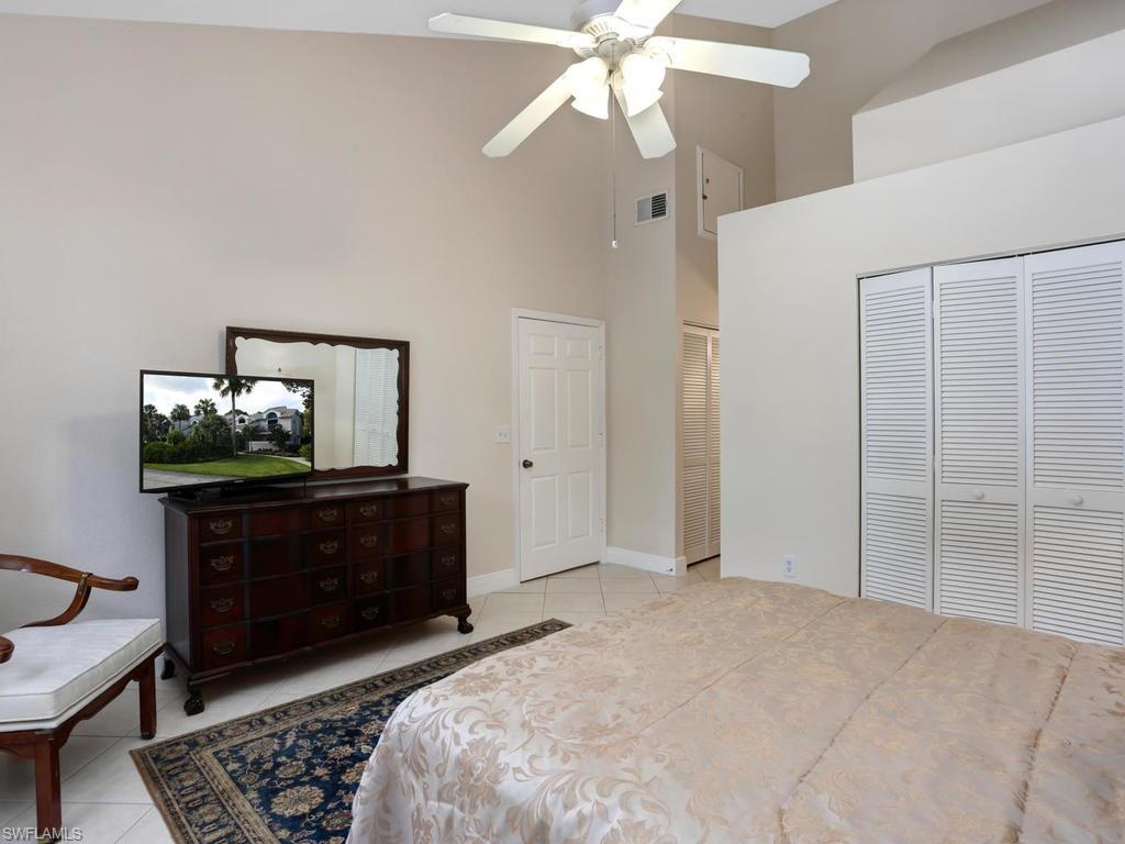 EMERALD WOODS - Residential