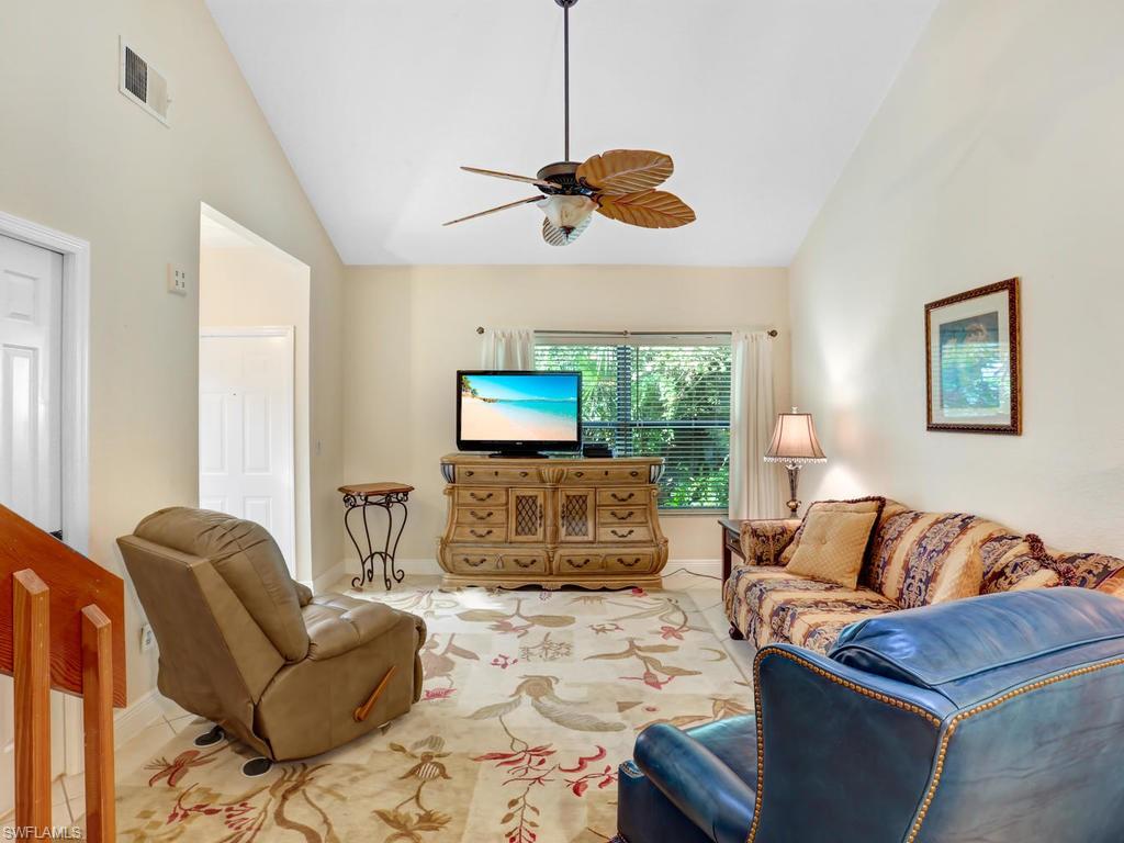 EMERALD WOODS - Residential