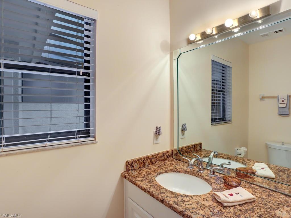 EMERALD WOODS - Residential