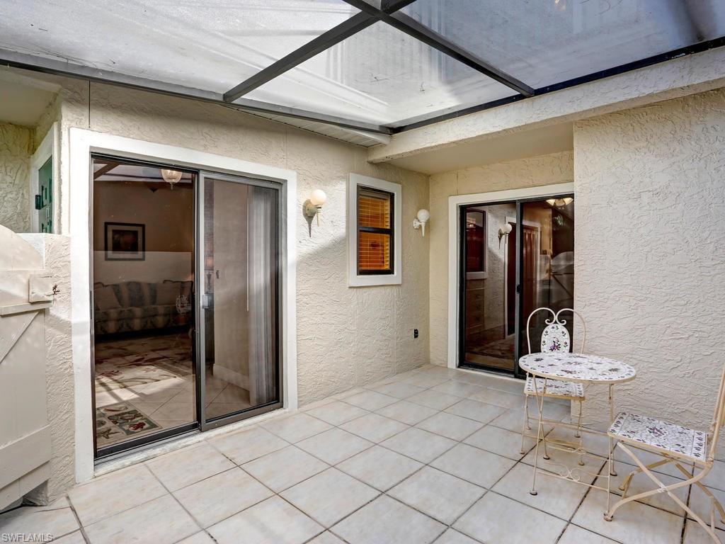 EMERALD WOODS - Residential