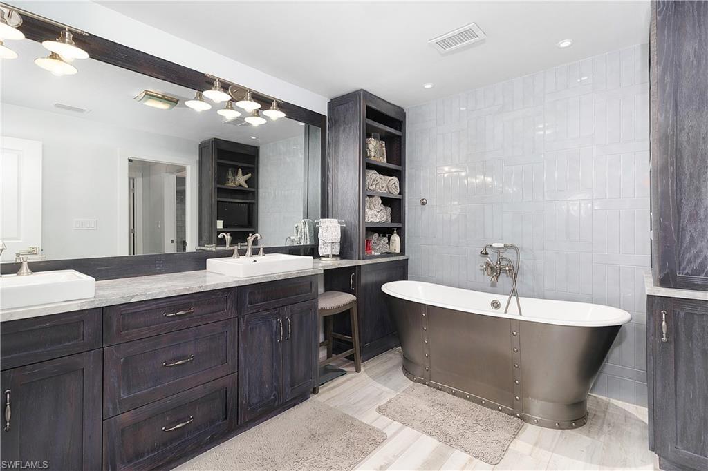 GULF HAVEN - Residential