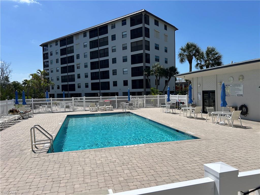ESTERO COVE CONDO - Residential