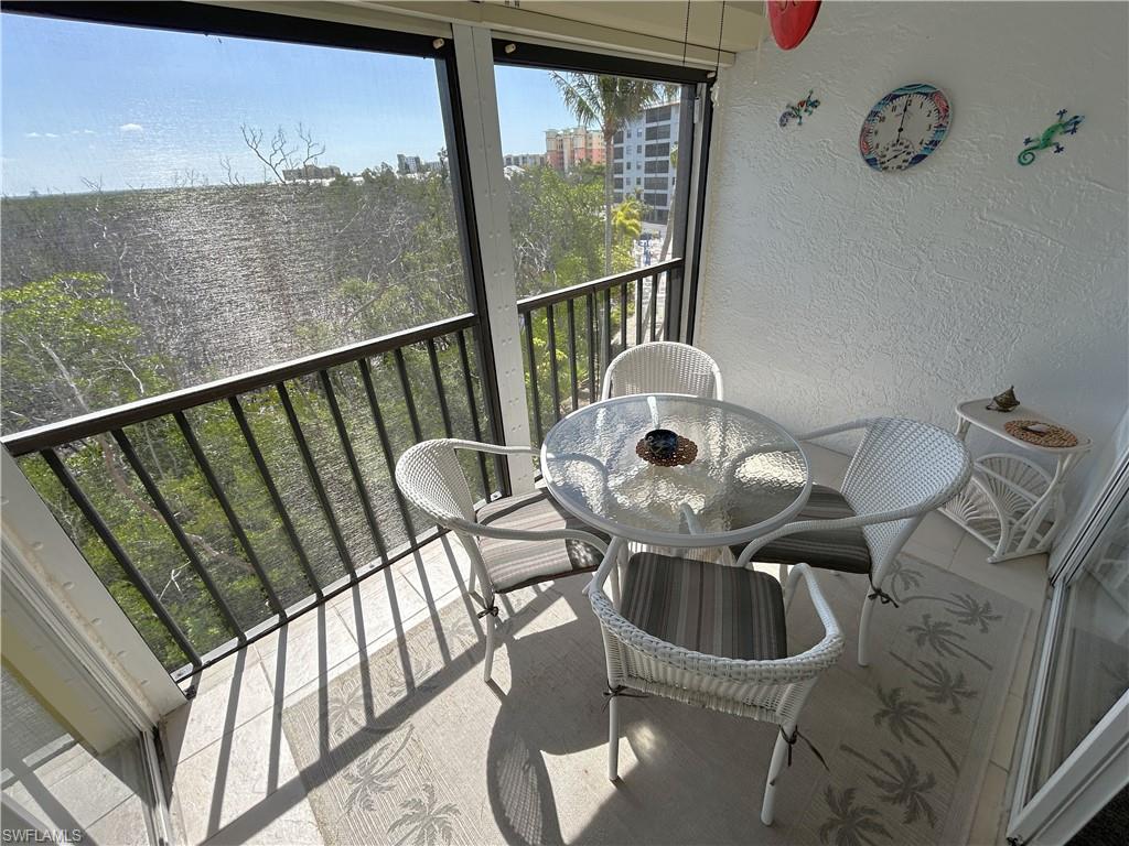 ESTERO COVE CONDO - Residential