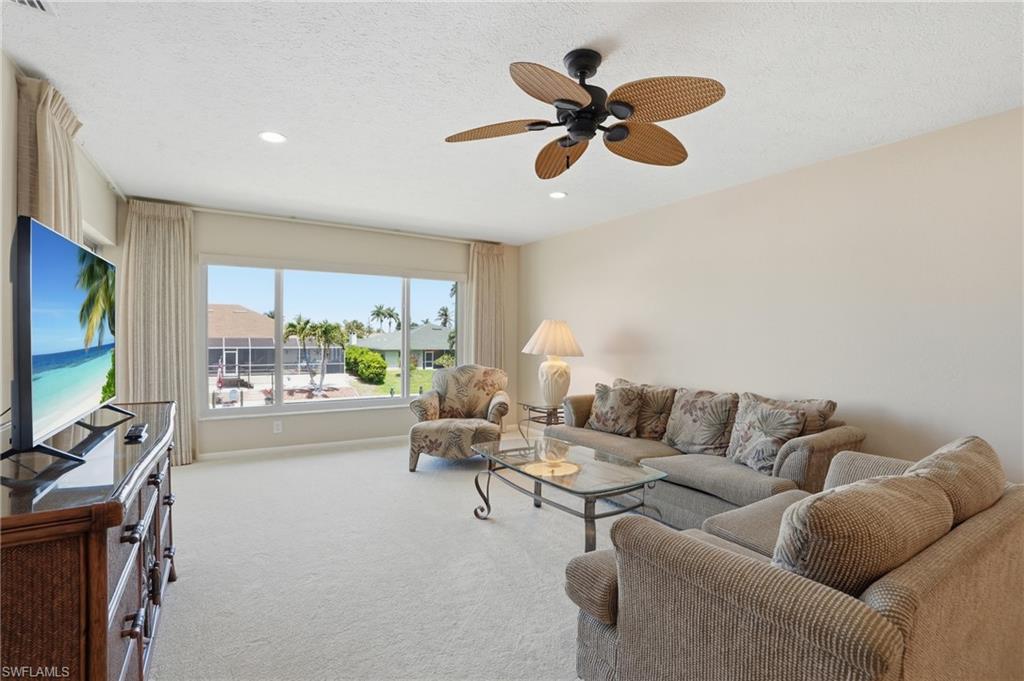 SEABREEZE CONDO - Residential