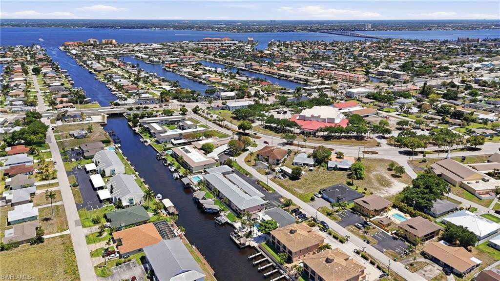 SEABREEZE CONDO - Residential