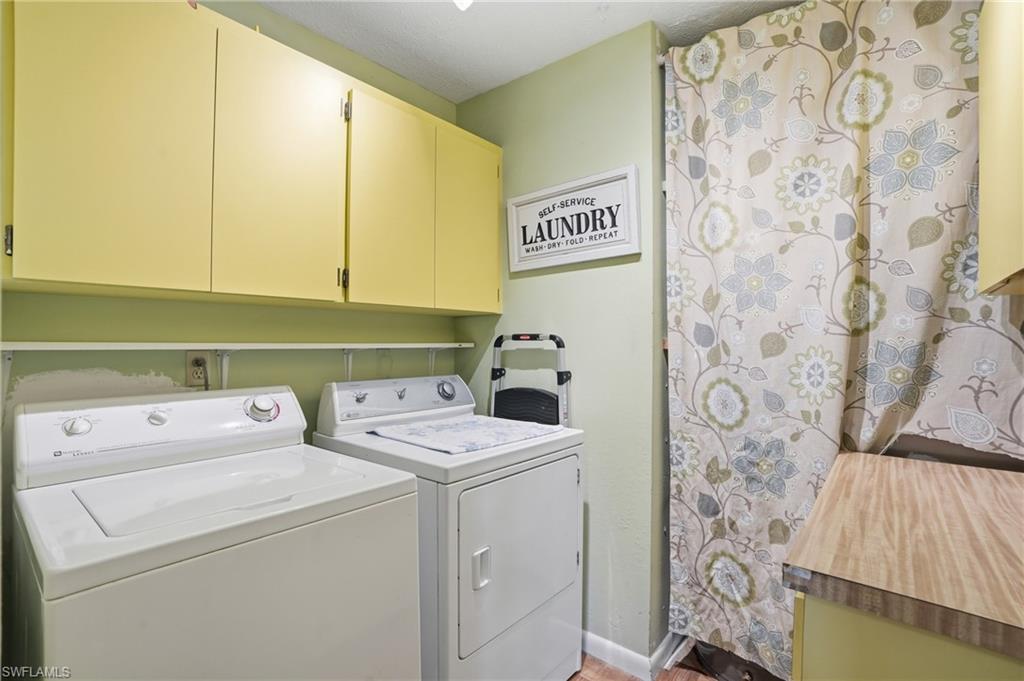 SEABREEZE CONDO - Residential