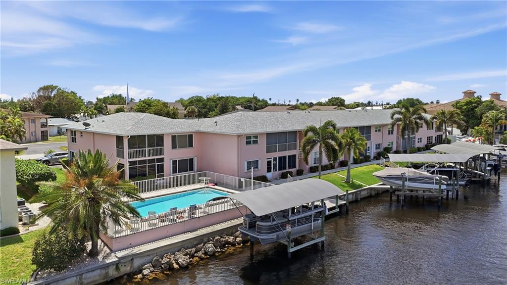 SEABREEZE CONDO - Residential