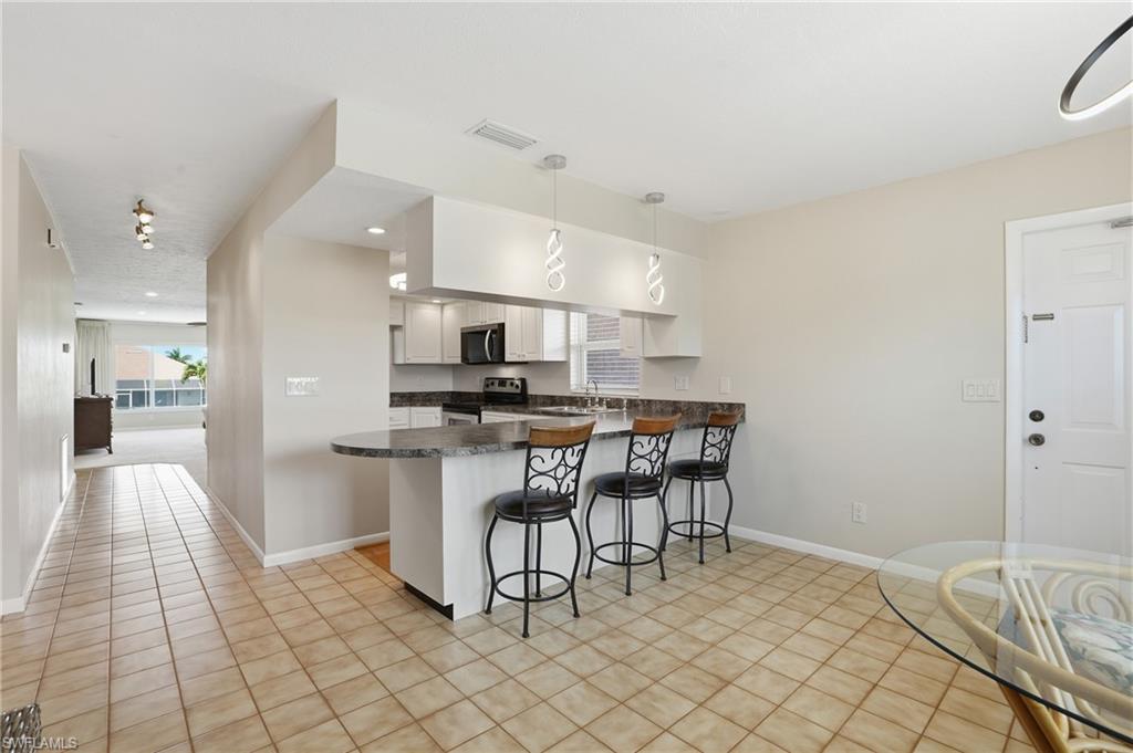 SEABREEZE CONDO - Residential