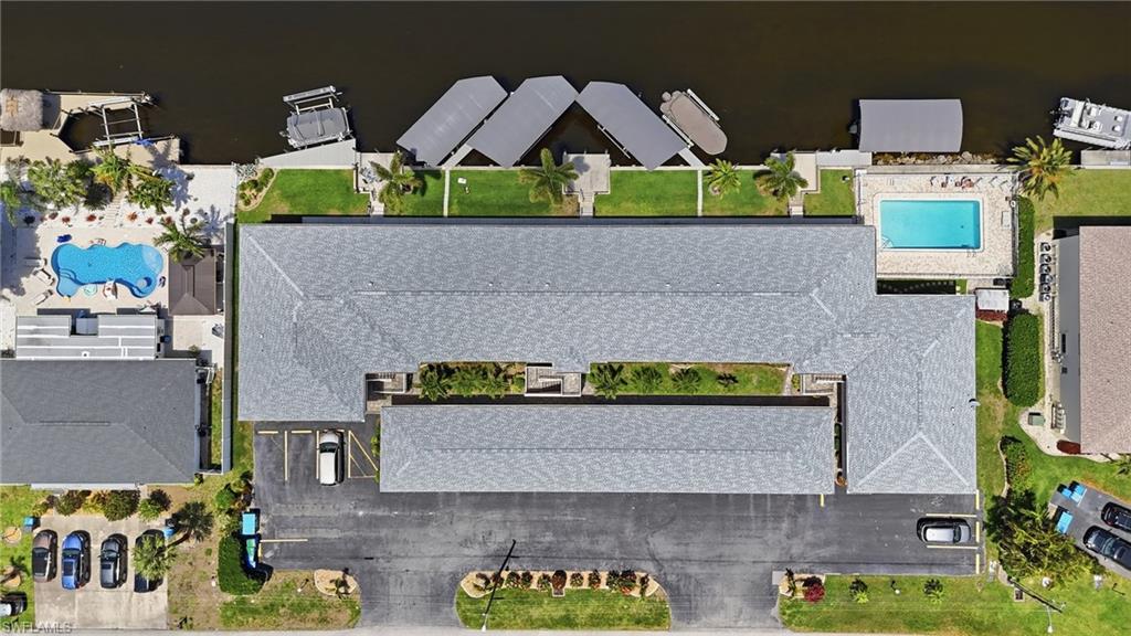 SEABREEZE CONDO - Residential