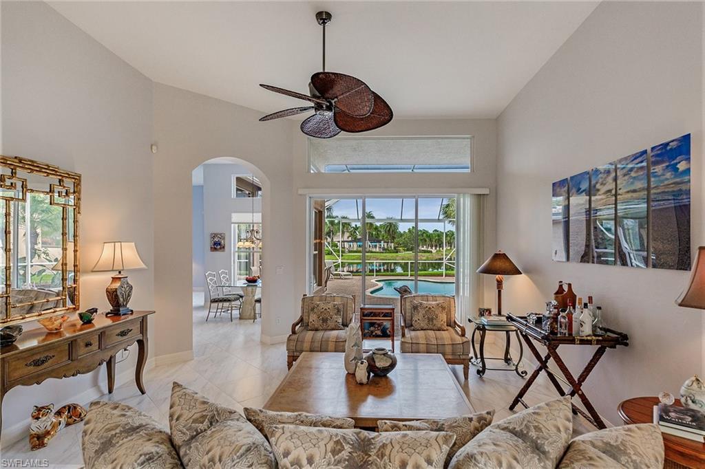 SATURNIA LAKES - Residential