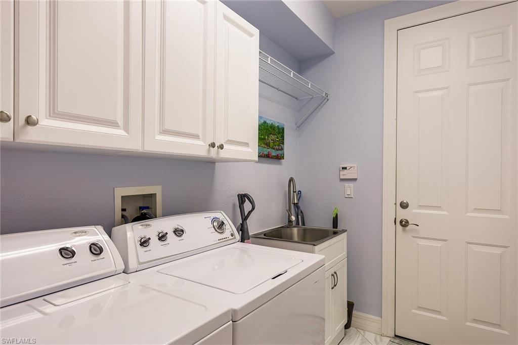 SATURNIA LAKES - Residential