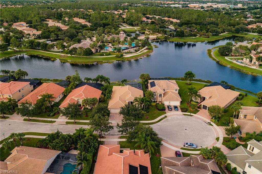 SATURNIA LAKES - Residential