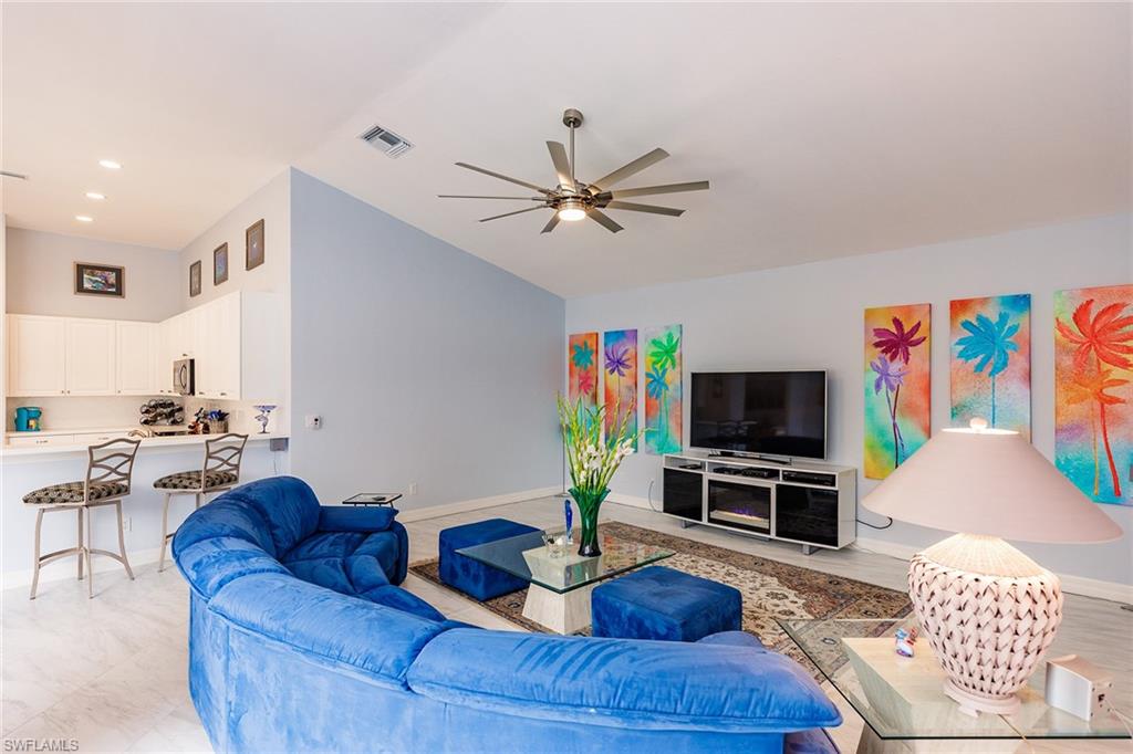 SATURNIA LAKES - Residential