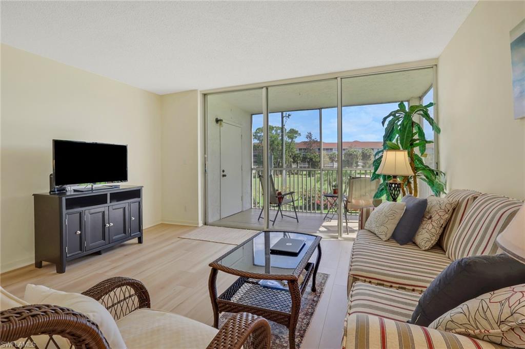 FOREST LAKES - Residential