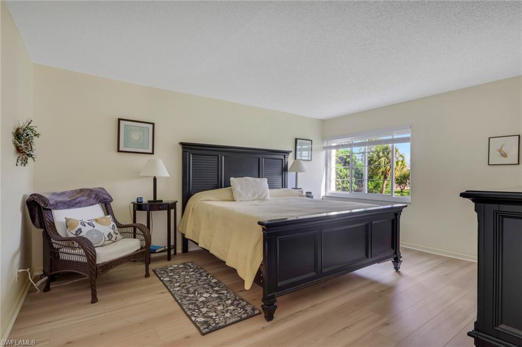 FOREST LAKES - Residential